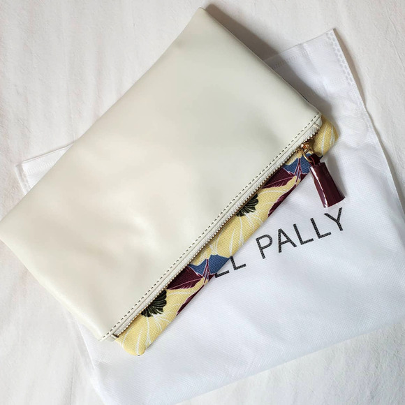 RACHEL PALLY Mixed Media Cream Floral Print Reversible Envelope Fold Clutch - Picture 3 of 8